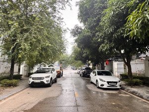 bán nhà long biên sát 2 đầu cầu - cực hiếm