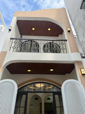 nhà lê đức thọ, p6, gò vấp 52m2 1 trệt 1 lầu hẻm 3,5m chính chủ shr hỗ trợ bank sẵn hđ thuê 15tr