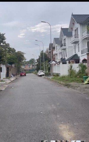 chính chủ gửi bán căn biệt thự đẹp nhất bắc ninh - sát hà nội