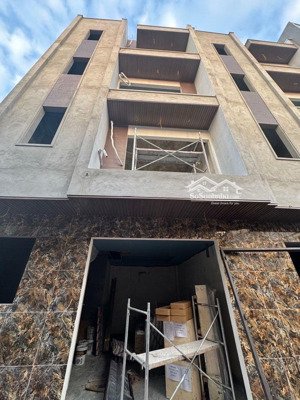 nhà đẹp phúc lợi long biên, dt 41m x 5 tầng thang máy, vị trí trung tâm, vài bước ra trường học