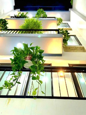 cổ linh 42m - chủ tự xây từ móng - ô tô đỗ sát nhà - sai thông tin đền tiền