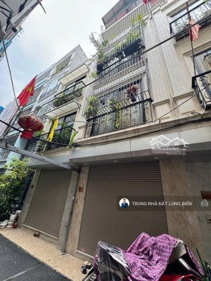 hiếm ô tô đỗ cửa vào nhà ngọc thụy long biên 42m2 x 4t ngay cầu chương dương cầu long biên hơn 7 tỷ