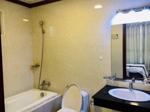 cho thuê chung cư căn hộ hoàng anh thanh bình đường d4 quận 7 giá 15tr/tháng 118m2, 3pn nội thất