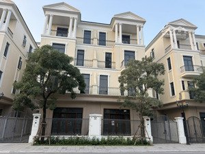 biệt thự tứ lập đảo dừa, nằm giữa 2 công viên, trong phân khu khép kín, tiện ích riêng,an ninh tốt