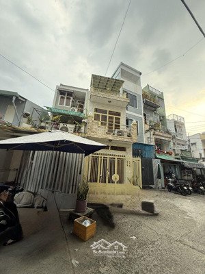 hẻm 10m - xe tải tránh nhau - âu dương lân p3. quận 8 - hẻm thẳng 1 trục - giáp quận 5