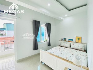 1 ngủ 1 khách ô tô đỗ cửa, cạnh bến xe mỹ đình, nhà mới tinh có ban công thoáng, đủ nội thất