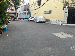 gia đình cần bán gấp nhà hẻm thông thảm nhựa 2 xe hơi tránh nhau giá 12,9 tỷ
