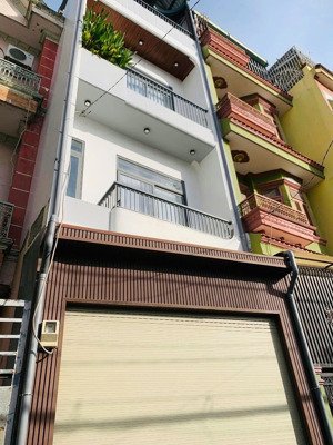 bán nhà hẻm xe hơi âu dương lân quận 8, 4x16m (64m2), tặng nội thất 900tr, nhỉnh 6 tỷ