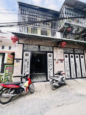 nhà đẹp 4*18m 3pn hẻm thông 5m 3/ ngắn chợ liên ấp 2-6 vĩnh lộc a.