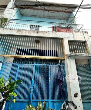 bán nhà 62m2 (5 x 13) bùi quang là ngay siêu thị emart2 sổ hồng riêng chỉ 5,7 tỷ