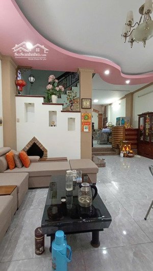 bán nhà phố _ kdc cao lỗ,quận 8_105m2(6x17,5)_giá 23 tỷ_cách parc mall 500m , đường trước nhà 18m