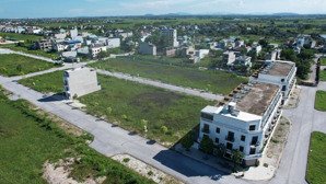 mb04 quảng phú còn duy nhất 1 lô trục chính.