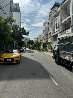 bán nhà 5,5x23m, 116,3m2 giá 12.5tỷ, mt đường số 53 kế lâm văn bền quận 7