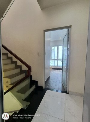 hẻm xe hơi đậu cửa - 3 tầng 4pn-5wc - gần trường học và đại học - aeon tân phú