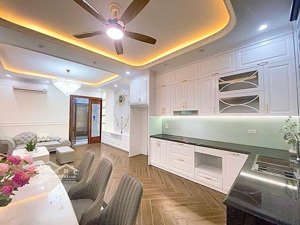 bán nhà võ chí công 32m5t sẵn nội thất, gần cầu giấy, tây hồ, hoàng quốc việt, starlake 7,95 tỷ