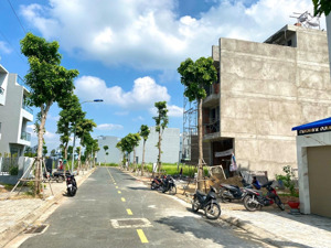 săn deal cuối năm: lô 88m2 chỉ 4,75/tỷ tốt nhất trường lưu xây ở ngay/kinh doanh đón sóng vđ3