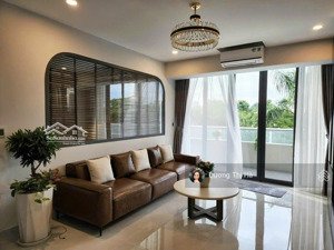 bán scenic valley, phú mỹ hưng quận 7, 133m2 có ô xe. giá 12,5 tỷ. liên hệ ms hà