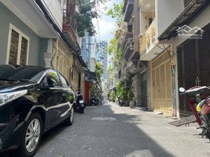 6 tỷ - 3 tầng - 85m2 , hẻm xe hơi , đường lý phục man q7