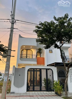 nhà giá rẻ nhất khu vực! gác lửng chỉ 1 tỷ 370 triệu tại tân triều vào ở ngay, sổ hồng riêng!