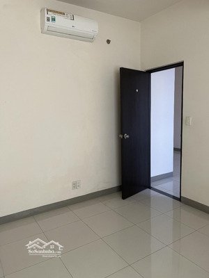 bán căn hộ sky 9,đường liên phường,quận 9.dt 75m gồm 3 pn và 2 vệ sinh có sổ hồng