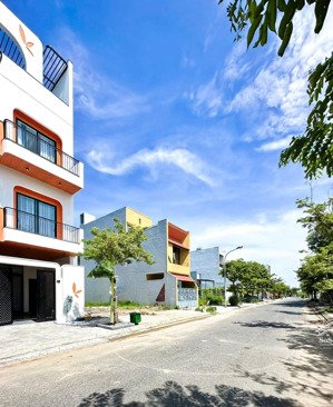 lô sạch đẹp rẻ nhất điện âm kđt hoà quý đường 7m5 view công viên thông minh mạng