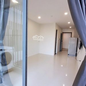 cần chuyển nhượng officetel lavida plus q.7 27,5m2 giá chỉ 2,15 tỷ, đang có hđ thuê