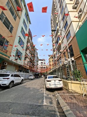 siêu hiếm phân lô phạm tuấn tài, cầu giấy 6 tầng thang máy ga ra ô tô 65m2 giá 26tỷ9