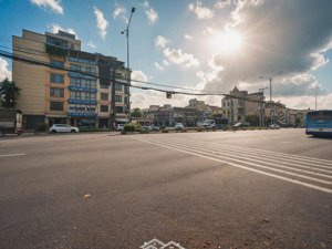 chính chủ bán đất tặng nhà quốc lộ 1a giá chỉ 9 tỷ- kinh doanh đỉnh.