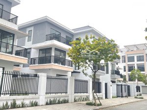 cần bán biệt thự đơn lập, sổ đỏ, t&t phố nối, 13 tỷ, 255m2, hàng hiếm tại bần yên nhân, hưng yên