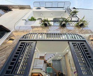 bán nhà chính chủ lê lợi, phường 4, gò vấp, dt 70.7m2, giá 2tỷ450, sát bên đh công nghiệp - sổ sẵn