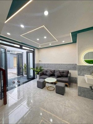 nhà đường lê văn khương giá chỉ 600tr sổ hồng đầy đủ , hỗ trợ trả góp