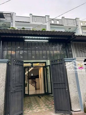 chính chủ bán gấp đường nguyễn văn đậu p.7 quận bình thạnh giá 1 tỷ 950tr/55m2. hẻm 5m thông thoáng