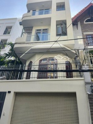 bán nhà hiếm đẹp ở ngay hxh nguyễn cữu vân p.17 bt 5x12m(60m2) 3 tầng,5 pn giá : 16,5 tỷ