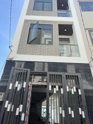 bán nhà 4 tầng giá 7,5 tỷ phường bình trưng tây tphcm