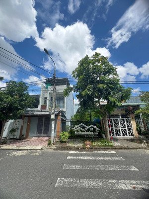 bán đất 5,5m hoàng minh giám đường thông gần aeonmail hoà xuân.