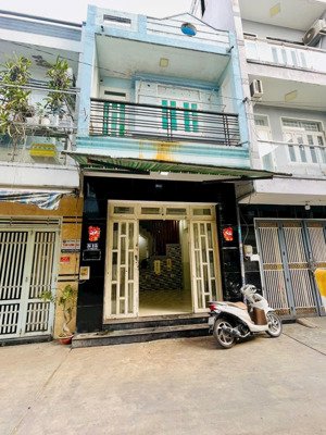 hot, bán gấp nhà riêng chiến lược, btân, 48m2, 2 tầng đúc btct, hẻm 6m thông, chỉ nhỉnh 4ty.