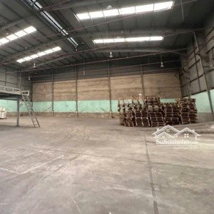 kho diện tích 700m2 cần cho thuê gấp ở đường bùi văn ba có pccc