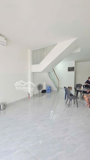 [ nhà 3 tầng cửu long new 99% _ giáp căn góc ] giá: 13,5 tỷ