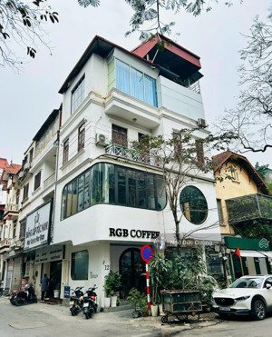 cho thuê trung hòa 60m 5 tầng mặt tiền 5m vị trí đẹp kinh doanh mọi mô hình 