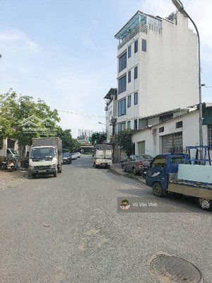 bán đất siêu hiếm mặt hồ cự khối, view hồ đẳng cấp, 80m2, mặt tiền 4.2m, giá nhỉnh 14 tỷ.