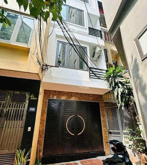 bán nhà võ chí công 32m2 giá 7.95 tỷ - nhà đẹp, ở ngay, rộn ràng đón tết.
