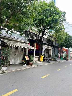 bán đất mặt tiền đường số 10 an phú, quận 2 diện tích 14x16m vuông vức công nhận 223m2 giá 39,5 tỷ