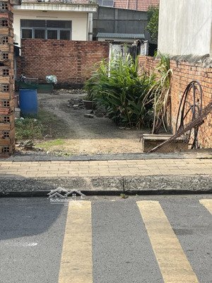 đất mt đường 494 -chỉ 8.5tỷ - dt 124m2 ngang 5.1 nở hậu đẹp 6.8m