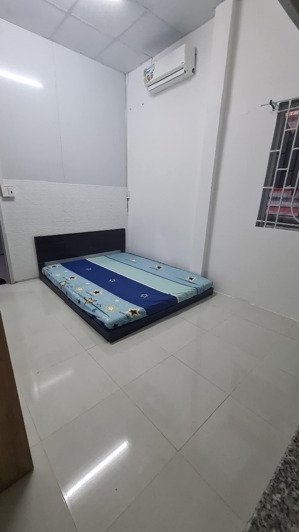 chính chủ cho thuê phòng ở đường 45, tân quy. full nội thất.