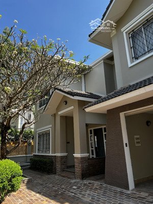 cho thuê biệt thự sân vườn, hồ bơi, khu khép kín, bảo vệ ngày đêm, ngay khu bt abc trần não