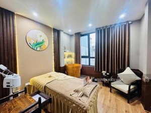 bán nhà 5t-42 m - thang máy - vỉa hè đá bóng mt siêu đẹp - hoa hậu đại la sđcc nở hậu - kd đa dạng