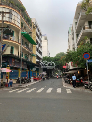 building mặt phố đường hồ xuân hương, 279 tỷ, 280m2 giá tốt!