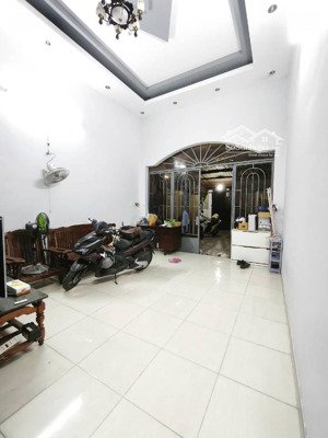 hẻm 6m, 108m2 kết nối lê thị riêng trần thị cờ chỉ nhỉnh 5tỷ