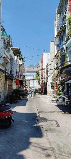 nhà 4mx15m, đối diện lạc tỷ bình tân, ngay khu trung tâm sầm uất, chỉ 5.5 tỷ