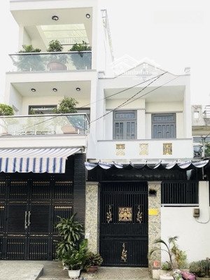 chủ ngộp cần bán gấp trước tết. nhà đẹp ngay gò xoài lê văn quới